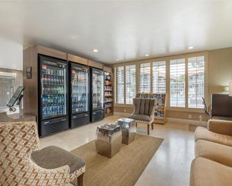 Best Western Oceanside Inn - Oceanside - Lounge