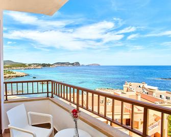 Leonardo Royal Hotel Ibiza Santa Eulalia - Santa Eulària des Riu - Balcony