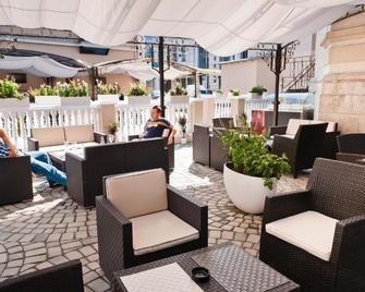 Vigo Grand Hotel - Ploieşti - Restaurant