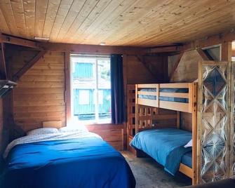 Floating Cabin - Tofino - Schlafzimmer