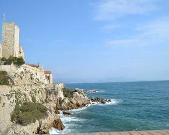 Antibes Vacances - Antibes