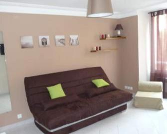 Studio Luxe Plein Center, 5min A Pied Des Plages' Rue Du Lycee - Nice - Oturma odası