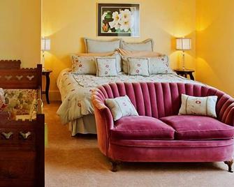 Hydrangea Inn - Eureka - Bedroom