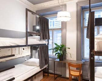 Miss Sophie's New Town & Wellness - Prague - Bedroom