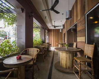Pacific Hotel - Phnom Penh - Restaurant