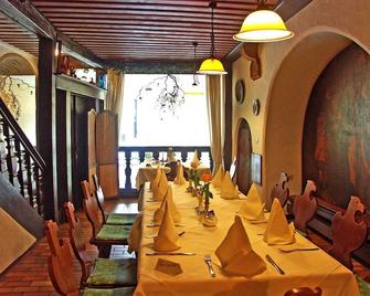 Gasthof Goldener Adler - Weissenburg - Restaurante
