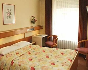 Hotel Zurich - Lucemburk - Ložnice