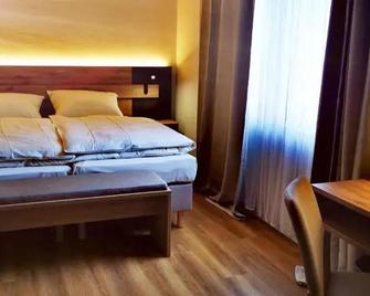 Atelier Hotel Essen-City - Essen - Bedroom