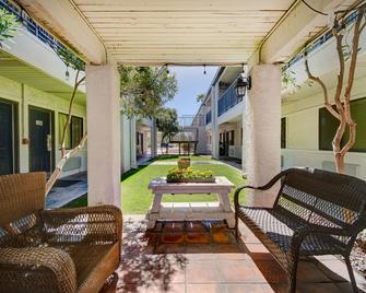 Studio 6-Tucson, Az - Irvington Road - Tucson - Pati