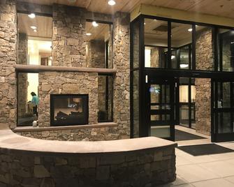 Red Feather Lodge - Grand Canyon Village - Hotel-ingang