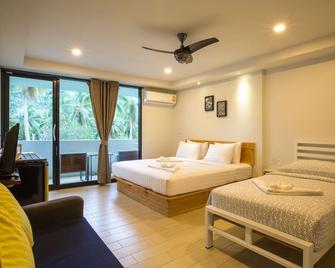 Good Dream Hotel (Khun Ying House) - Ko Tao - Bedroom