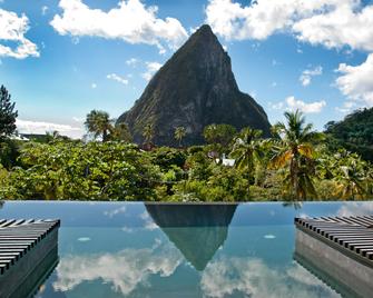 Rabot Hotel From Hotel Chocolat - Soufrière - Pool