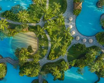 The Laguna, a Luxury Collection Resort & Spa, Nusa Dua, Bali - South Kuta - Pool