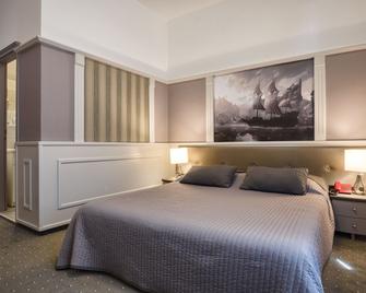 Hotel Galija - Pula - Habitación