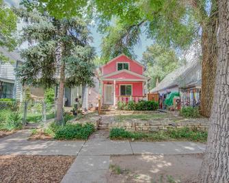 Perfect Cottage Downtown Great Patio! - Colorado Springs - Bina