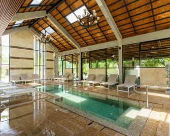 The Hotspring Beach Resort & Spa - Phangnga - Piscina