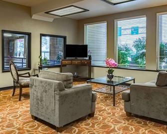 Quality Inn and Suites Vancouver north - Vancouver - Salónek