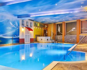 Vital- und Wellnesshotel Albblick - Waldachtal - Zwembad