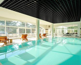 Forest Hills Garden - Mihara - Piscina