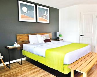 City Center Motel - Medford - Camera da letto