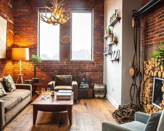 Ale House Inn - Portsmouth - Area lounge