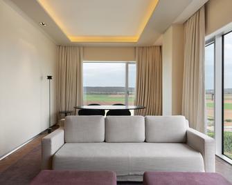 Valbusenda Hotel Bodega & Spa - Peleagonzalo - Sala