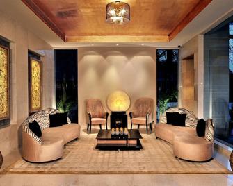 Udman Hotel Panchshila Park - Nueva Delhi - Lobby