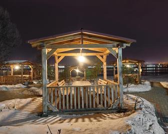 Siberian Safari Club Hotel - Krasnoyarsk - Gebouw