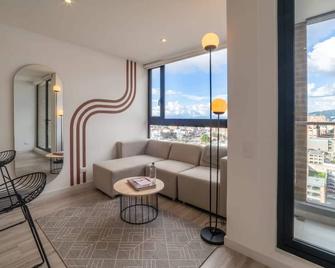 w Classy 1BR in Chapinero - Bogotá - Living room