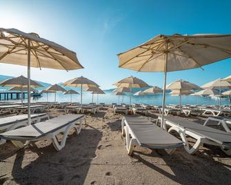 Begonville Beach Hotel - Adult Only - Marmaris - Patio