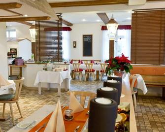Hotel Neuwirtshaus - Stuttgart - Restaurante