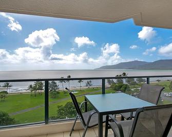181 The Esplanade - Cairns - Balcó