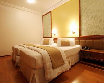 Blue Tree Towers Batel Curitiba - Curitiba - Bedroom