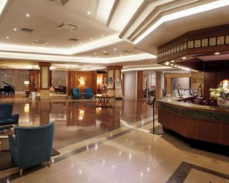 Anemon Grand Manisa Otel - Manisa - Lobi