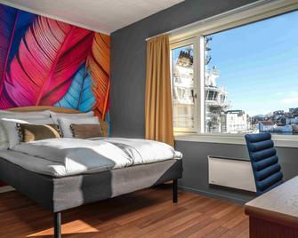 Thon Hotel Storgata - Kristiansund - Gebouw