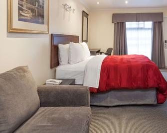 Knights Inn Kingston - Kingston - Schlafzimmer