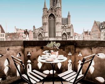 1898 The Post - Ghent - Balcony
