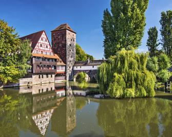 NH Collection Nürnberg City - Nürnberg - Gebäude