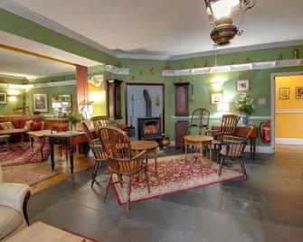 The Wynnstay - Machynlleth - Lobby