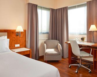 NH Barcelona Entenza - Barcelona - Bedroom