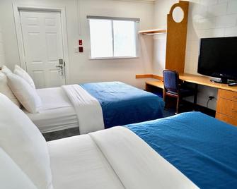 Cedar Lane Motel - Bracebridge - Schlafzimmer