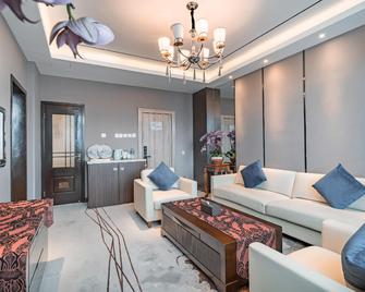 Rezen Select Huajing Hotel Shanghai North Bund - Shangai - Sala de estar