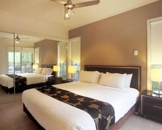 Quarterdecks Retreat - Hervey Bay - Bedroom