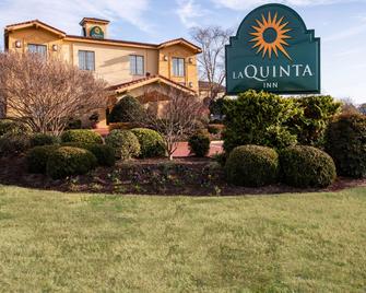 La Quinta Inn by Wyndham Norfolk Virginia Beach - Virginia Beach - Building