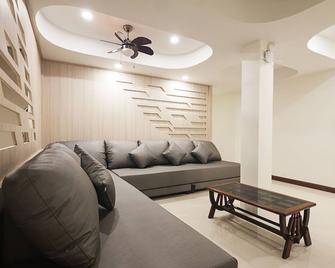 Happy Hostel - Pattaya - Sala de estar