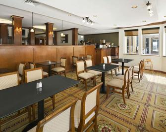 Days Inn & Suites by Wyndham Omaha NE - Omaha - Restaurant