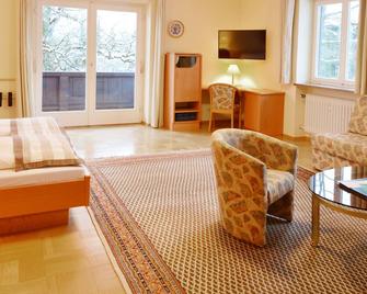 Stoll's Hotel Alpina - Schonau am Konigssee - Sala de estar