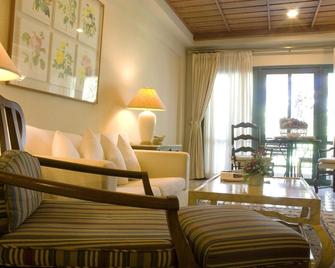 Lake View Hotel And Golf Club - Cha-am - Ruang tamu