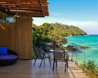The Cliff Lipe - Ko Lipe - Balkon