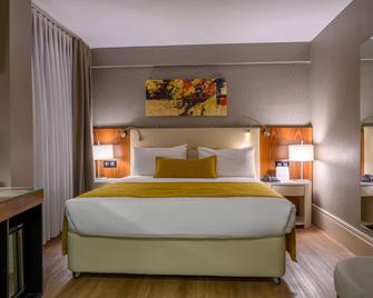 Ramada by Wyndham Istanbul Grand Bazaar - Istanbul - Schlafzimmer